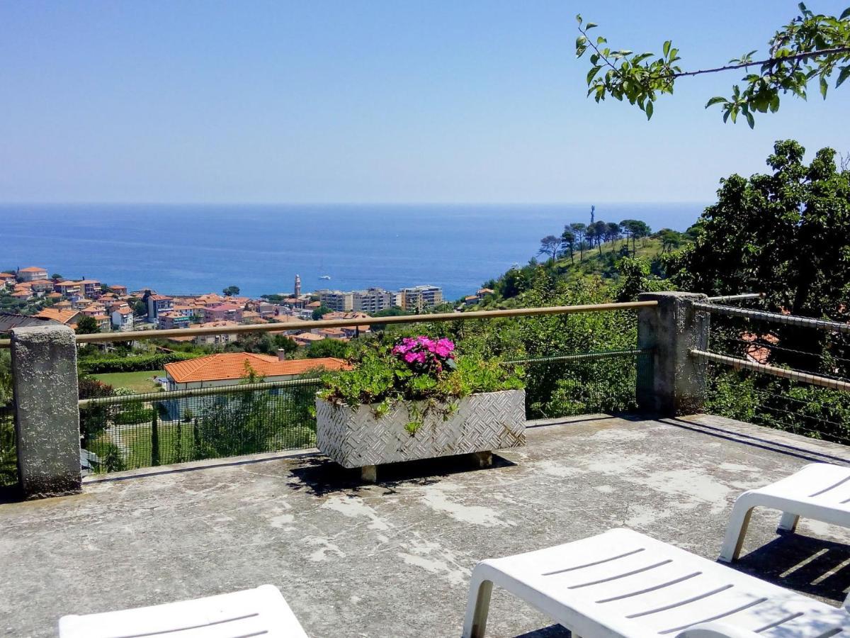 Apartment Ketty - Slr110 By Interhome San Lorenzo al Mare Exterior photo